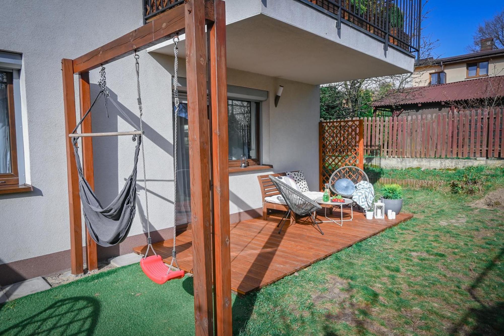 Malinowelove Aircon, 3 Rooms, Parking, Ogrod كراكوفيا المظهر الخارجي الصورة