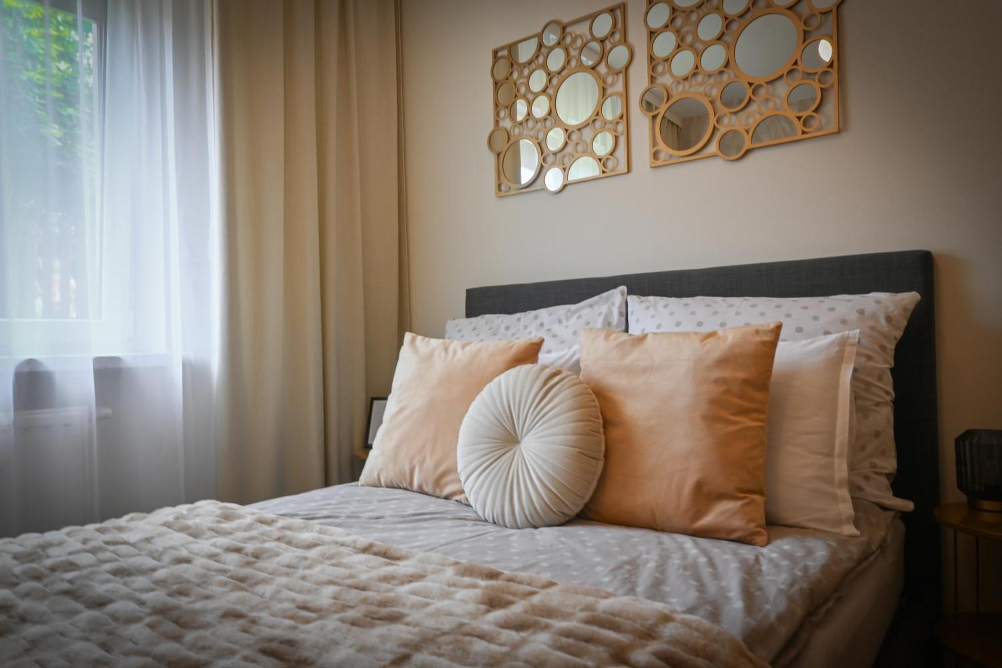 Malinowelove Aircon, 3 Rooms, Parking, Ogrod كراكوفيا المظهر الخارجي الصورة